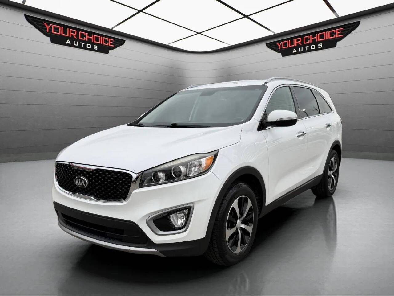 2017 Kia Sorento EX — SUV — 123,952 mi — Waukegan, IL