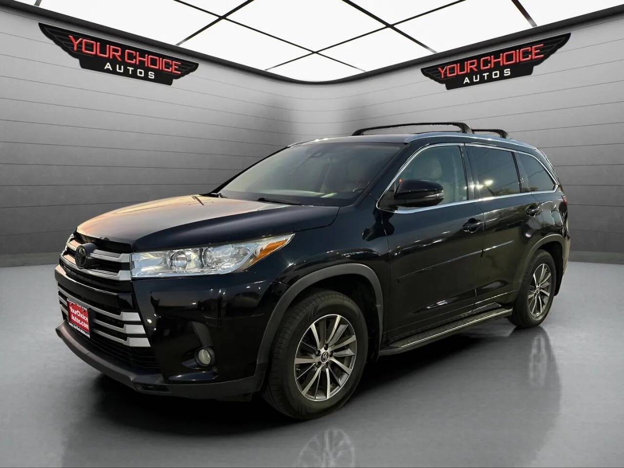 2018 Toyota Highlander XLE — SUV — 58,297 mi — Waukegan, IL