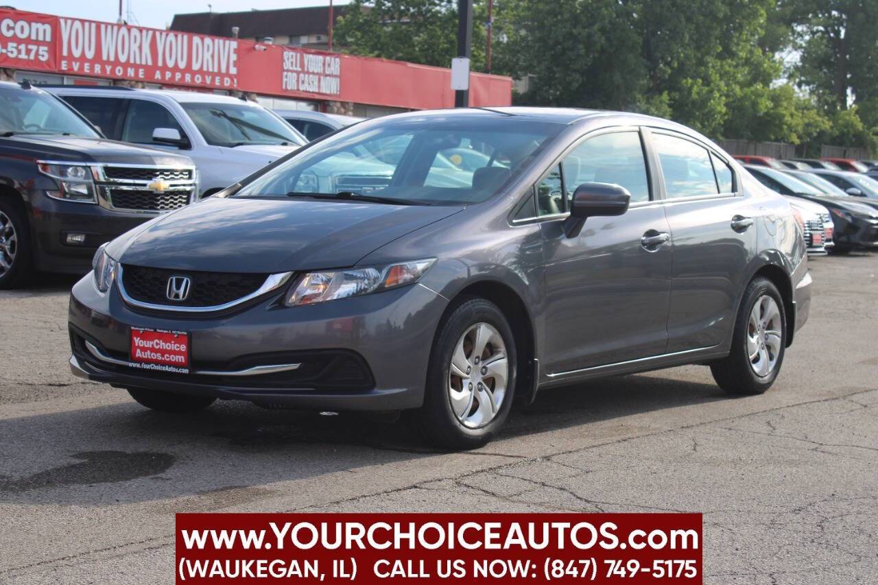 2014 Honda Civic LX — Sedan — 113,742 mi — Waukegan, IL