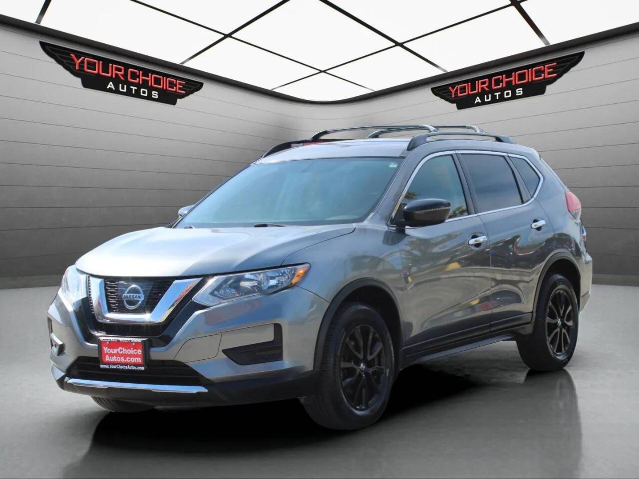 2017 Nissan Rogue SV — SUV — 149,571 mi — Waukegan, IL