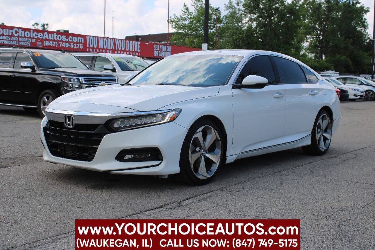 2018 Honda Accord Touring — Sedan — 129,211 mi — Waukegan, IL