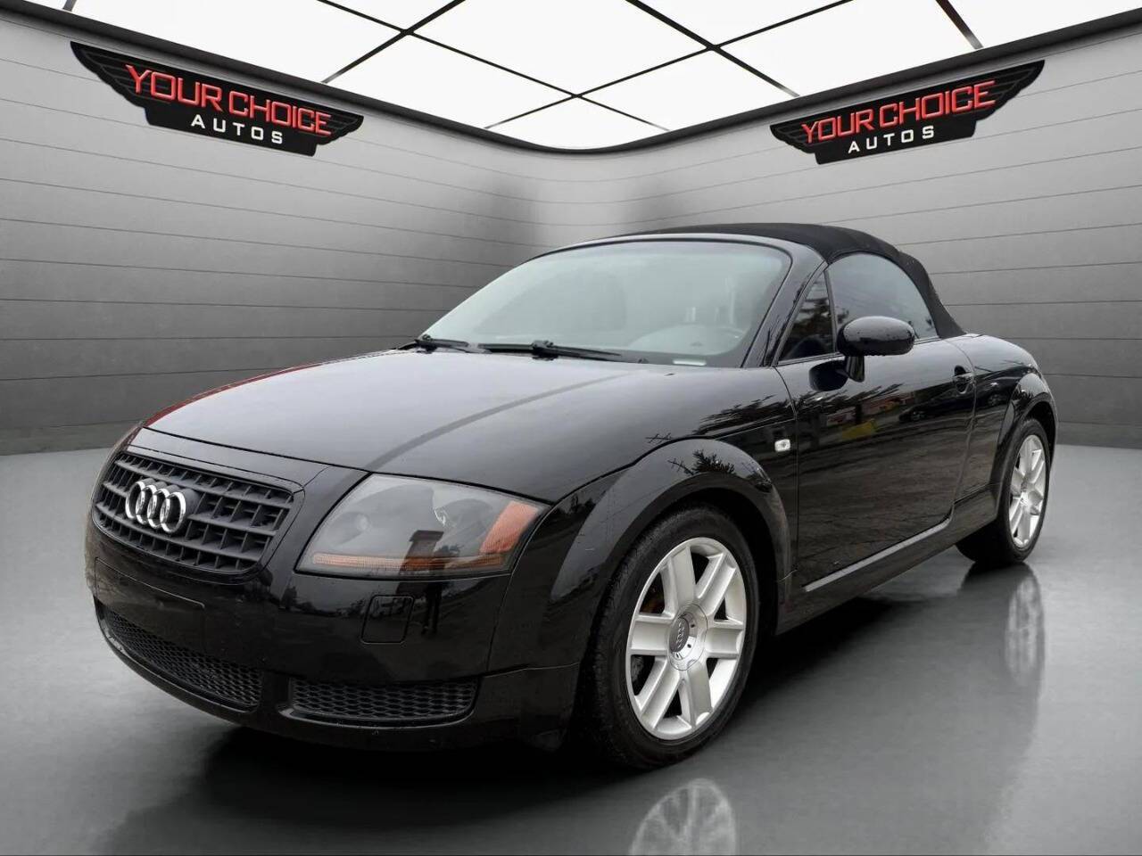 2005 Audi TT 1.8T — Convertible — 105,028 mi — Waukegan, IL