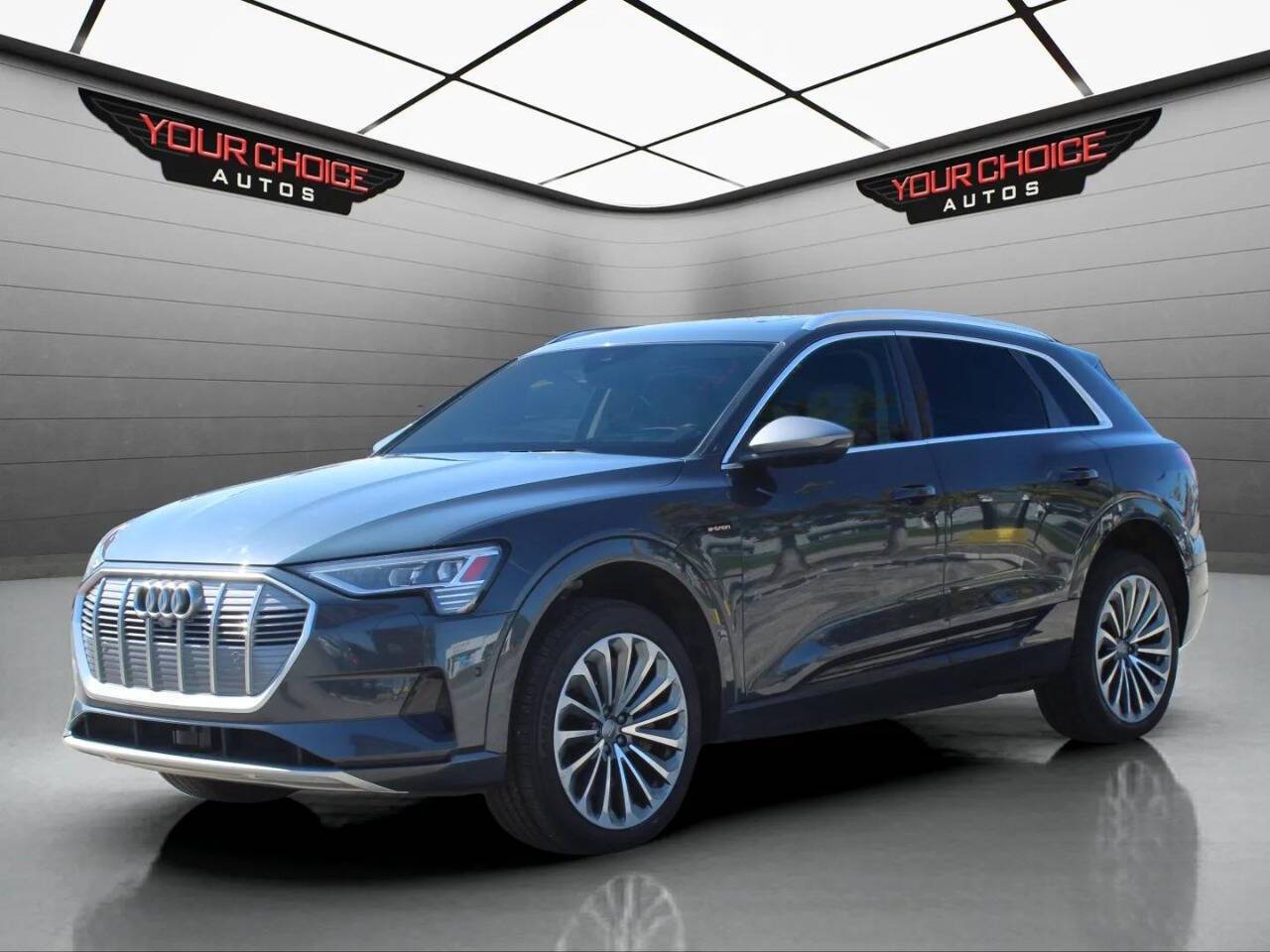2019 Audi e-tron Prestige — SUV — 83,230 mi — Waukegan, IL