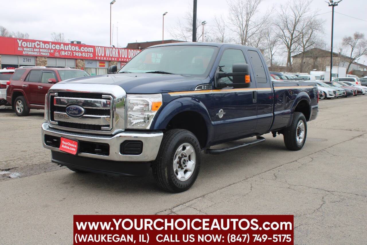 2012 Ford Super Duty F-250 XL — Pickup Truck — 109,564 mi — Waukegan, IL
