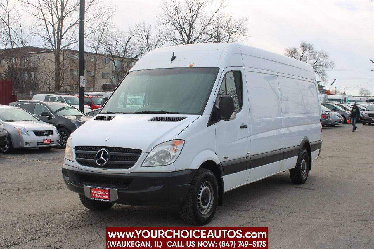2013 Mercedes-Benz Sprinter Cargo Van 2500 — Cargo Van — 165,833 mi — Waukegan, IL