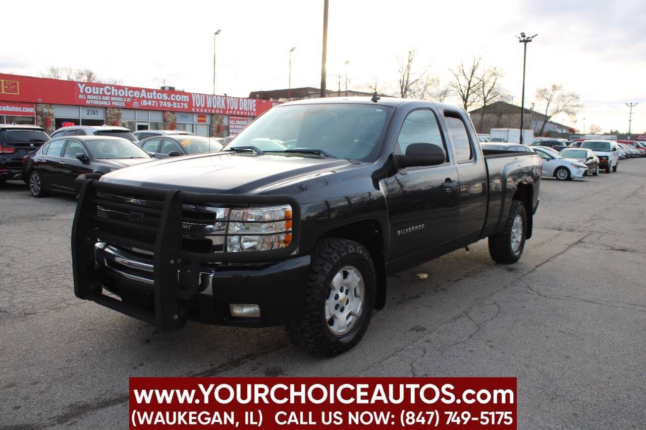 2011 Chevrolet Silverado 1500 LT — Pickup Truck — 192,171 mi — Waukegan, IL