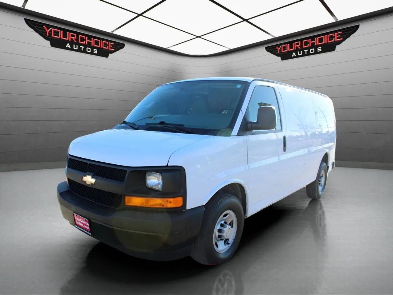 2017 Chevrolet Express Cargo Van Base — Cargo Van — 135,464 mi — Waukegan, IL