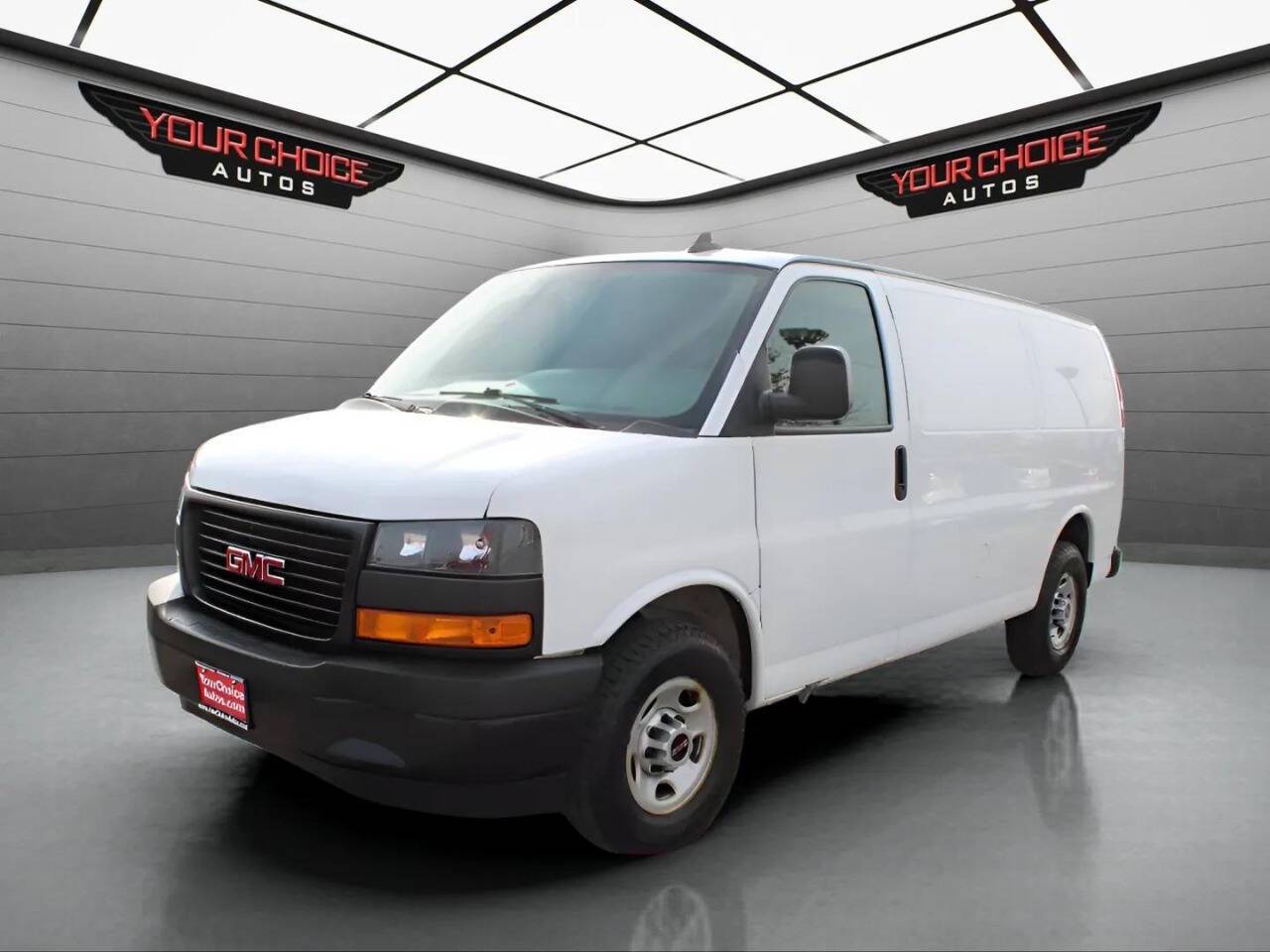 2018 GMC Savana Cargo Van Base — Cargo Van — 166,846 mi — Waukegan, IL