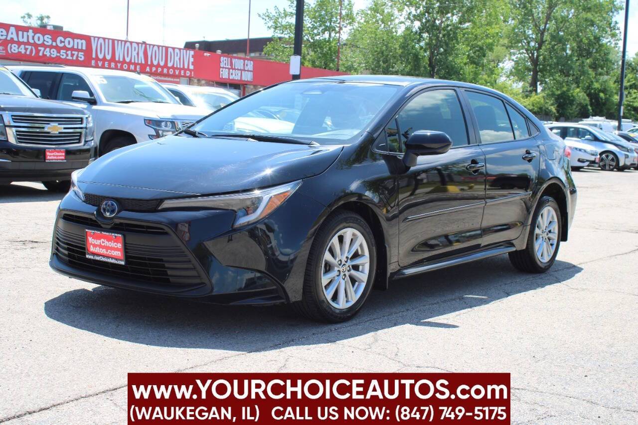 2023 Toyota Corolla Hybrid LE — Sedan — 64,907 mi — Waukegan, IL