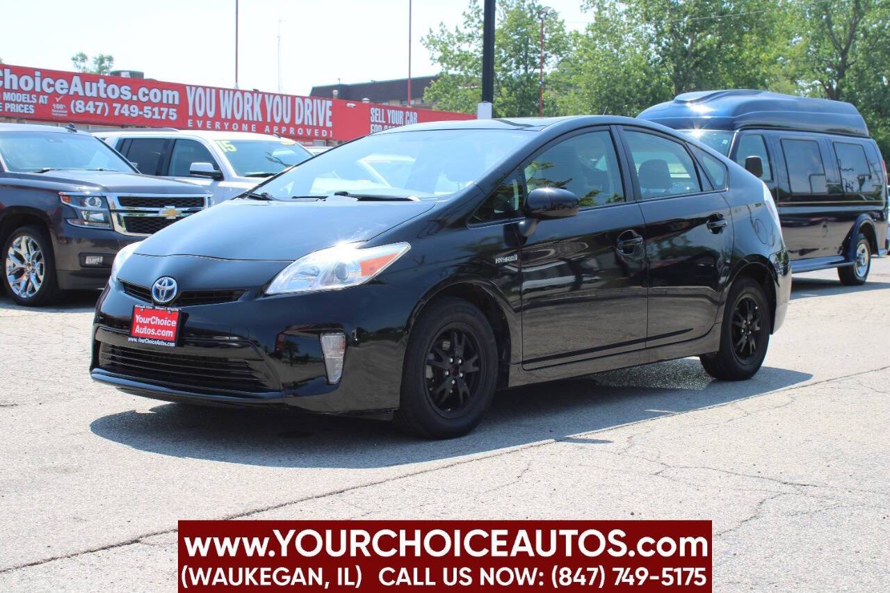 2012 Toyota Prius Two — Sedan — 83,940 mi — Waukegan, IL