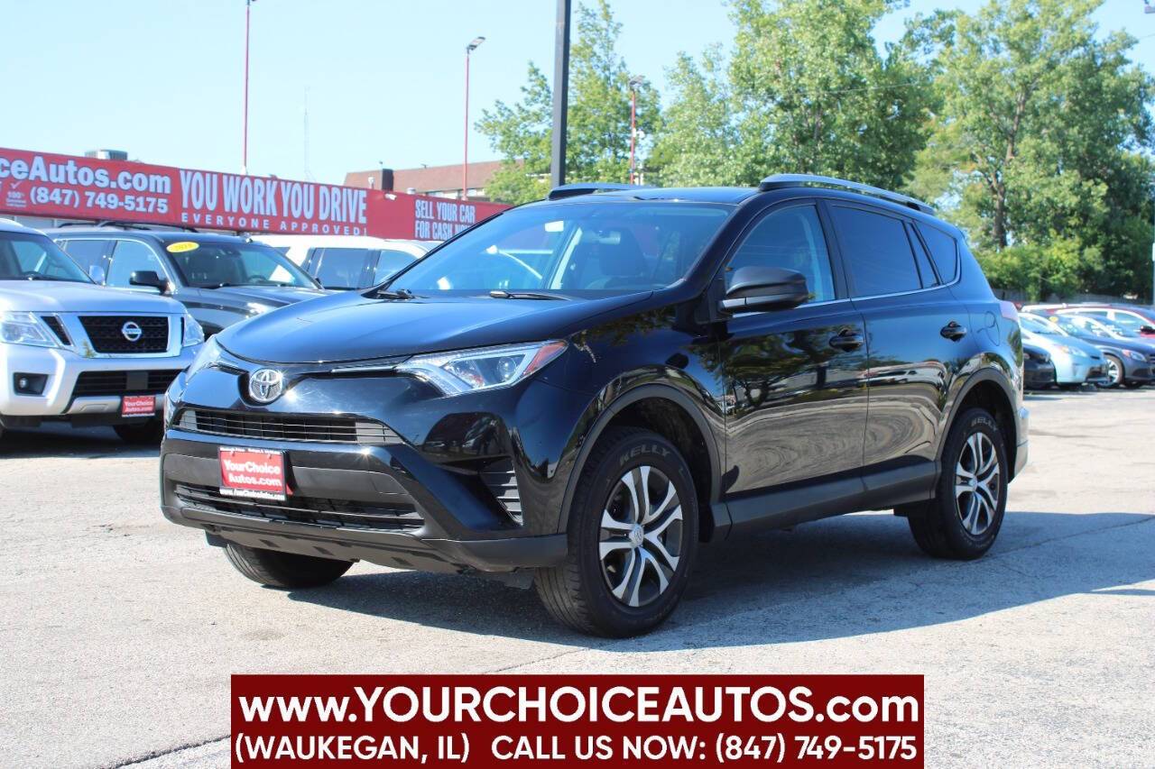 2016 Toyota RAV4 LE — SUV — 97,916 mi — Waukegan, IL