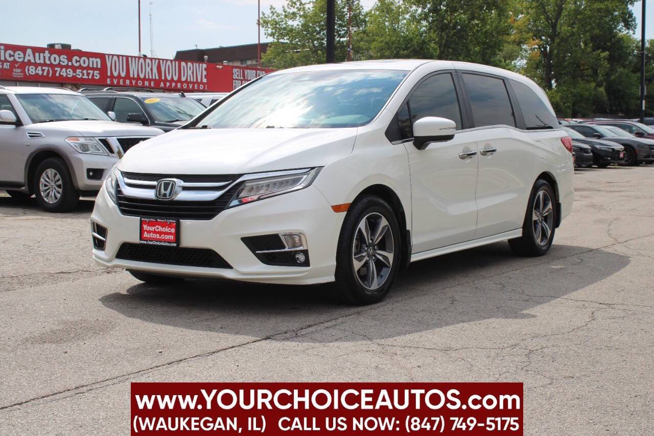2018 Honda Odyssey Touring — Minivan — 120,071 mi — Waukegan, IL