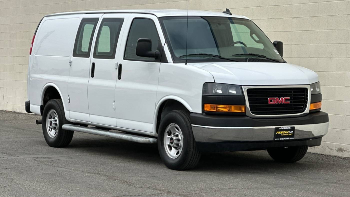 2022 GMC Savana Cargo Van Base — Cargo Van — 21,265 mi — Cerritos, CA