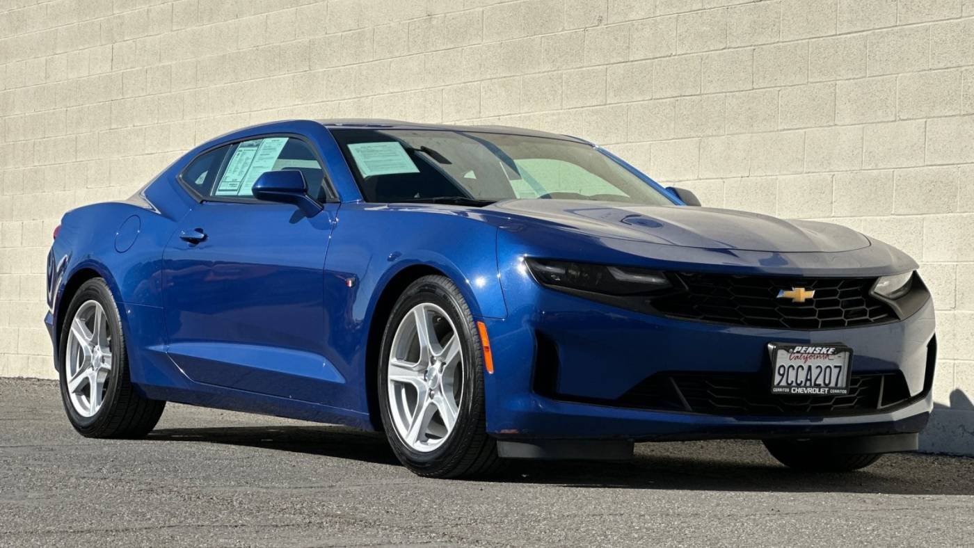 2022 Chevrolet Camaro 1LT — Coupe — 47,717 mi — Cerritos, CA