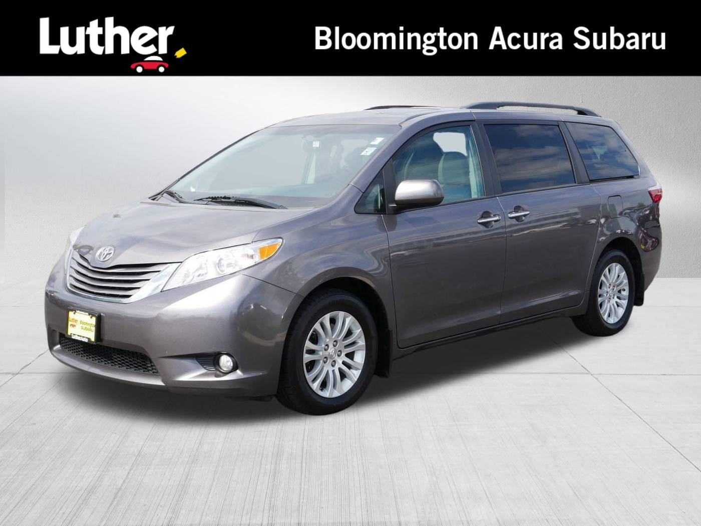 2017 Toyota Sienna XLE — Minivan — 106,060 mi — Bloomington, MN