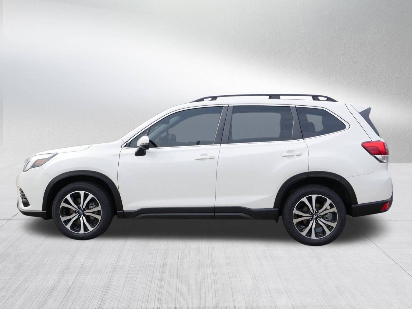 2023 Subaru Forester Limited — SUV — 31,257 mi — Bloomington, MN