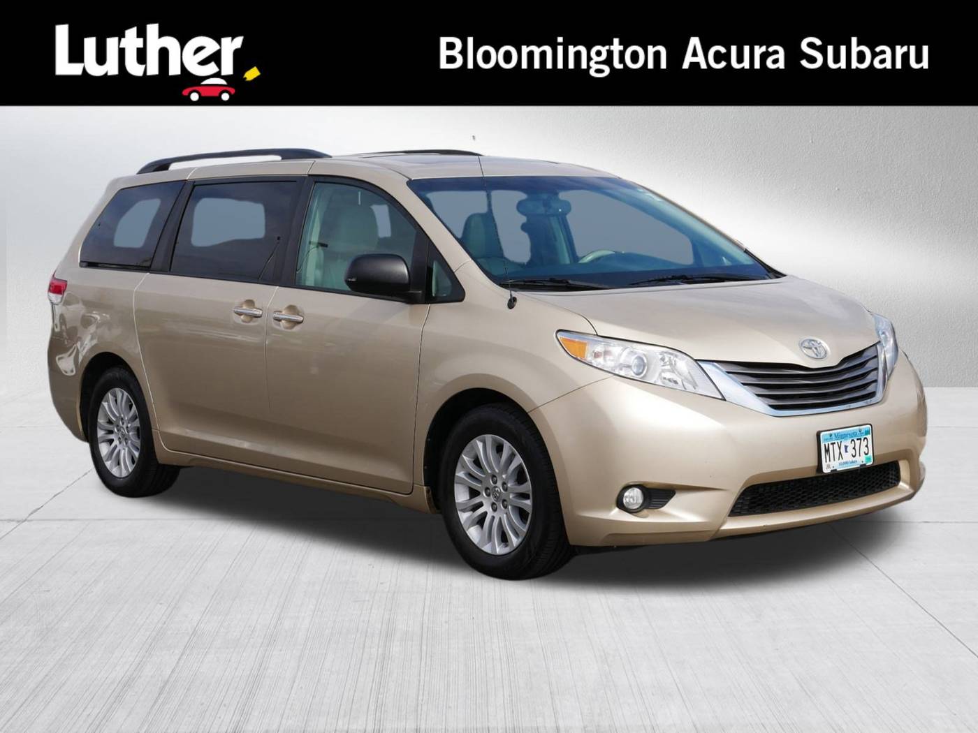 2013 Toyota Sienna XLE — Minivan — 146,654 mi — Bloomington, MN