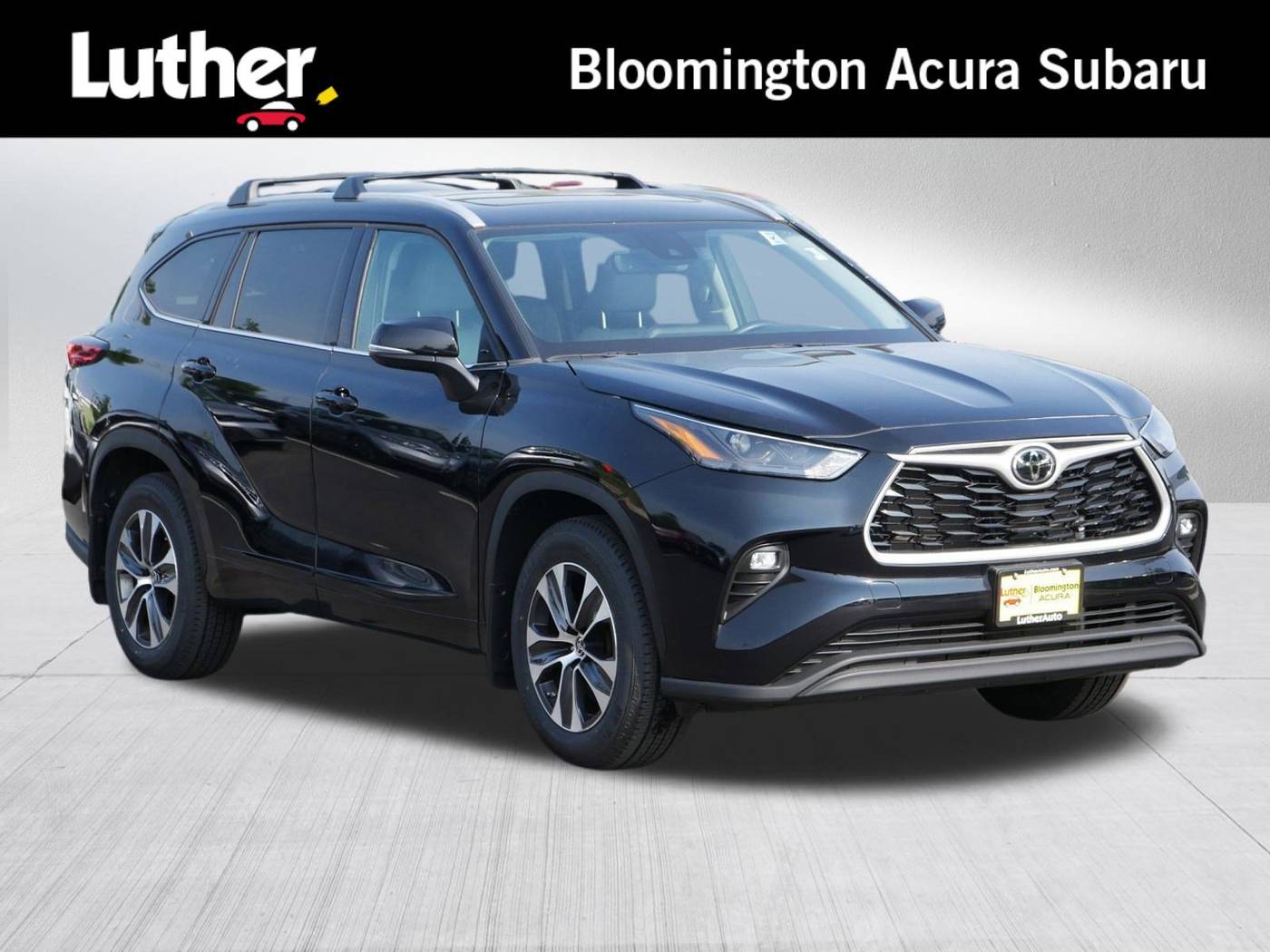2022 Toyota Highlander XLE — SUV — 24,815 mi — Bloomington, MN