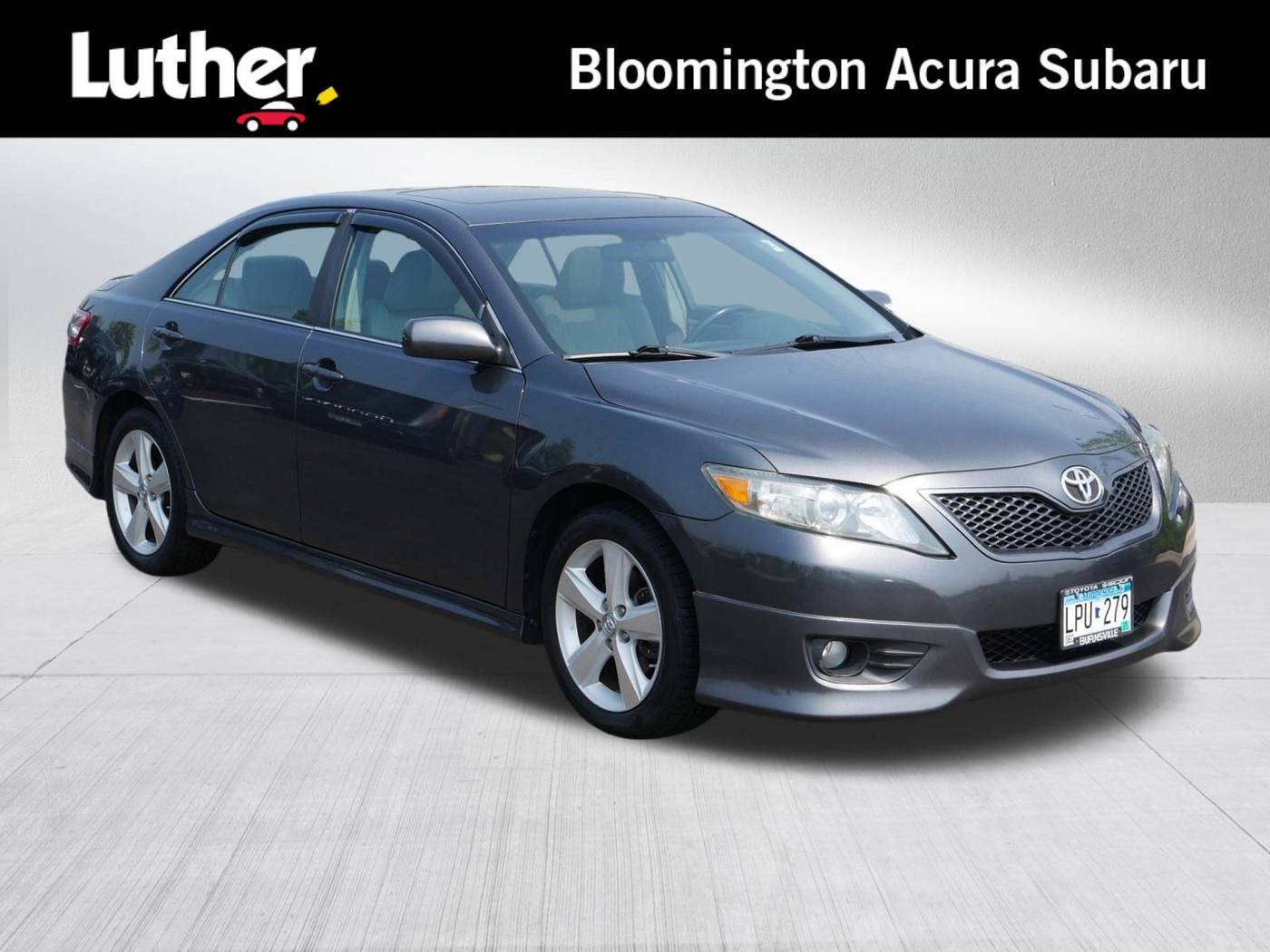 2011 Toyota Camry SE — Sedan — 125,608 mi — Bloomington, MN