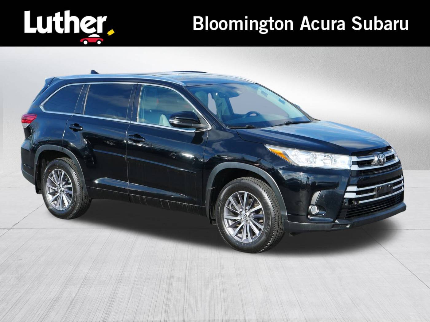 2017 Toyota Highlander XLE — SUV — 92,693 mi — Bloomington, MN