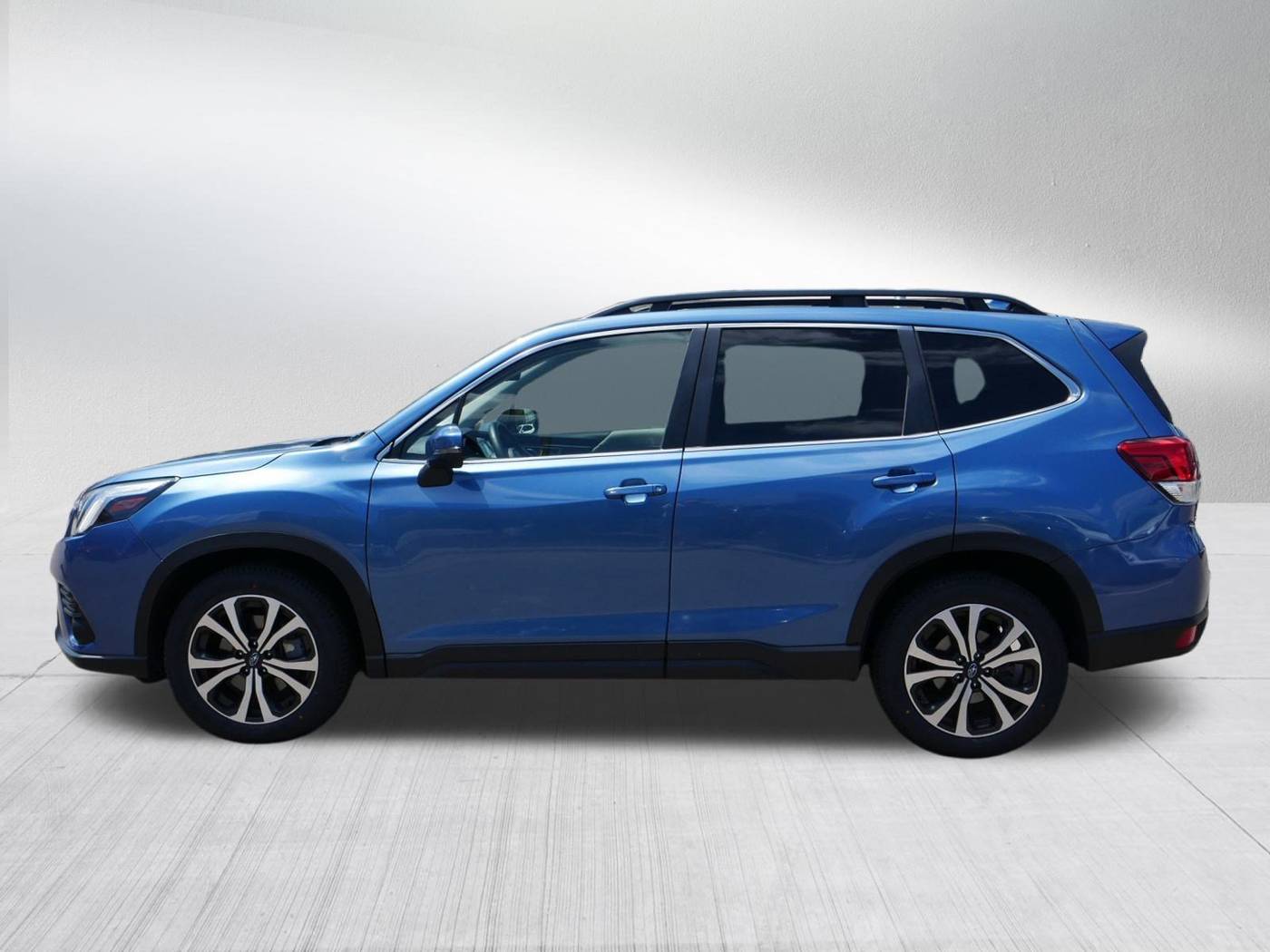 2023 Subaru Forester Limited — SUV — 30,753 mi — Bloomington, MN