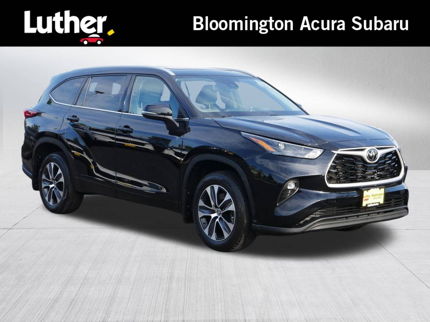 2022 Toyota Highlander XLE — SUV — 40,256 mi — Bloomington, MN