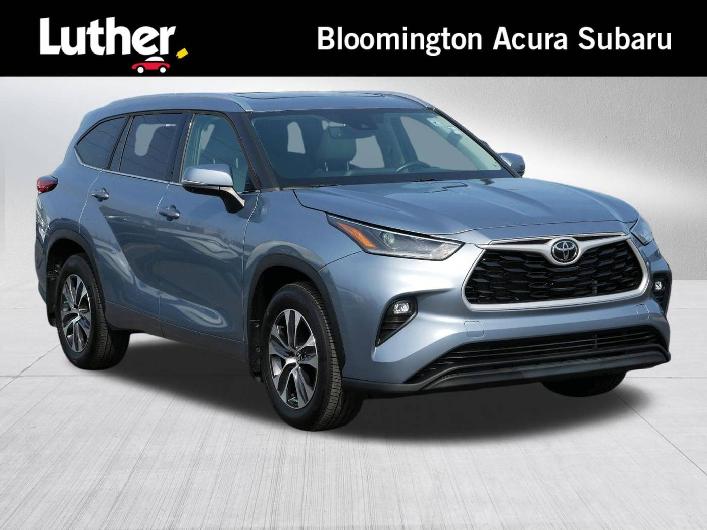 2021 Toyota Highlander XLE — SUV — 23,402 mi — Bloomington, MN