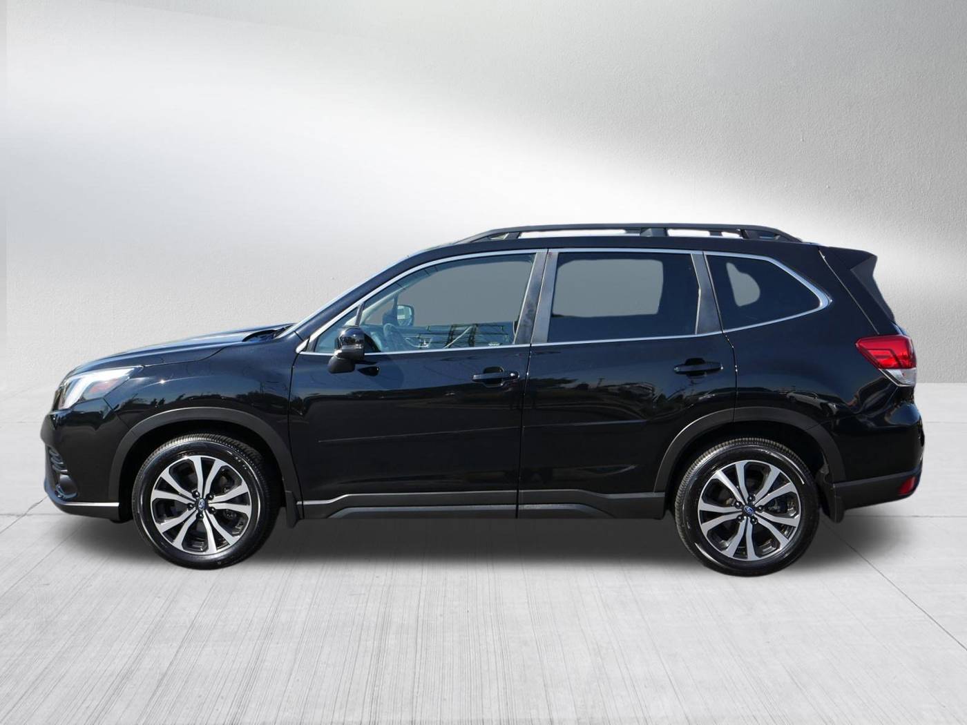 2023 Subaru Forester Limited — SUV — 15,955 mi — Bloomington, MN