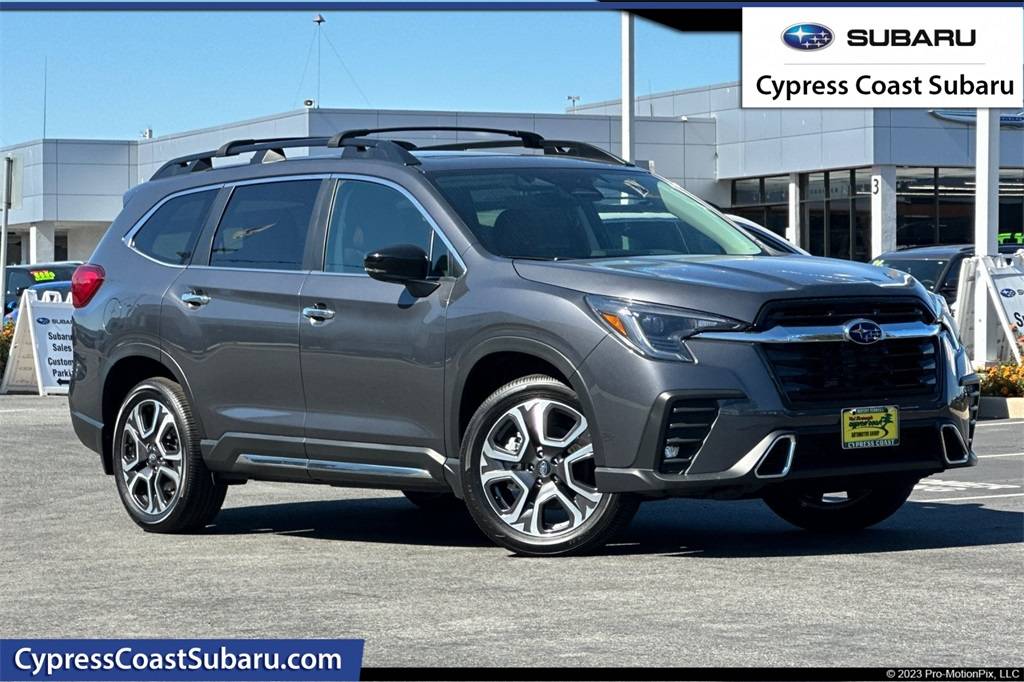 2025 Subaru Ascent Touring — SUV — 5 mi — Seaside, CA