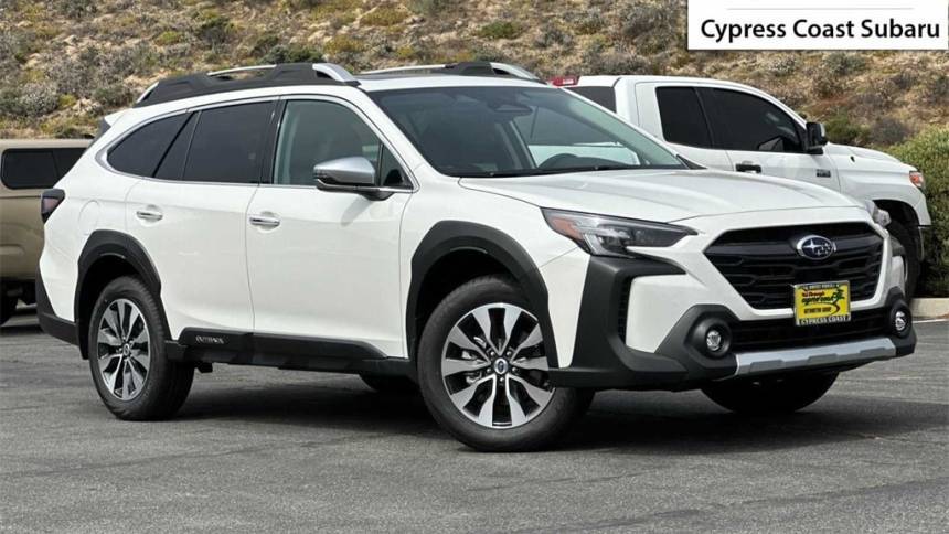 2025 Subaru Outback Touring — SUV — 3,321 mi — Seaside, CA