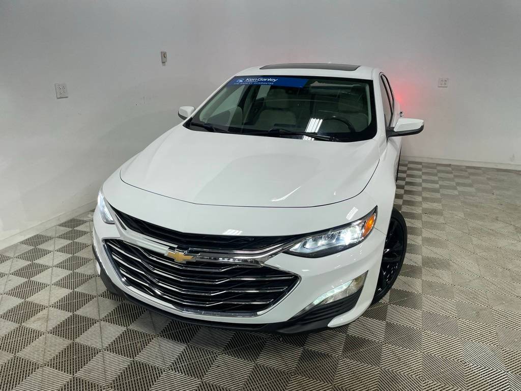 2020 Chevrolet Malibu Premier — Sedan — 77,290 mi — Brook Park, OH