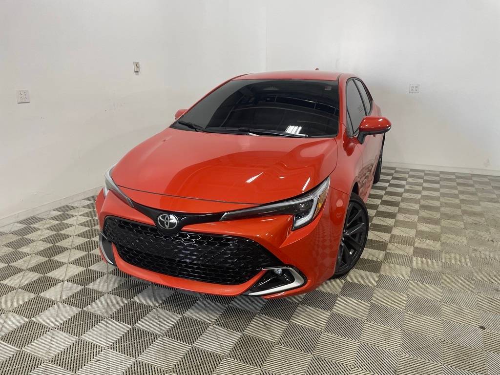 2025 Toyota Corolla Hatchback XSE — Hatchback — 4,303 mi — Brook Park, OH