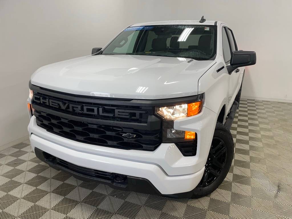 2024 Chevrolet Silverado 1500 Custom — Pickup Truck — 6,199 mi — Brook Park, OH