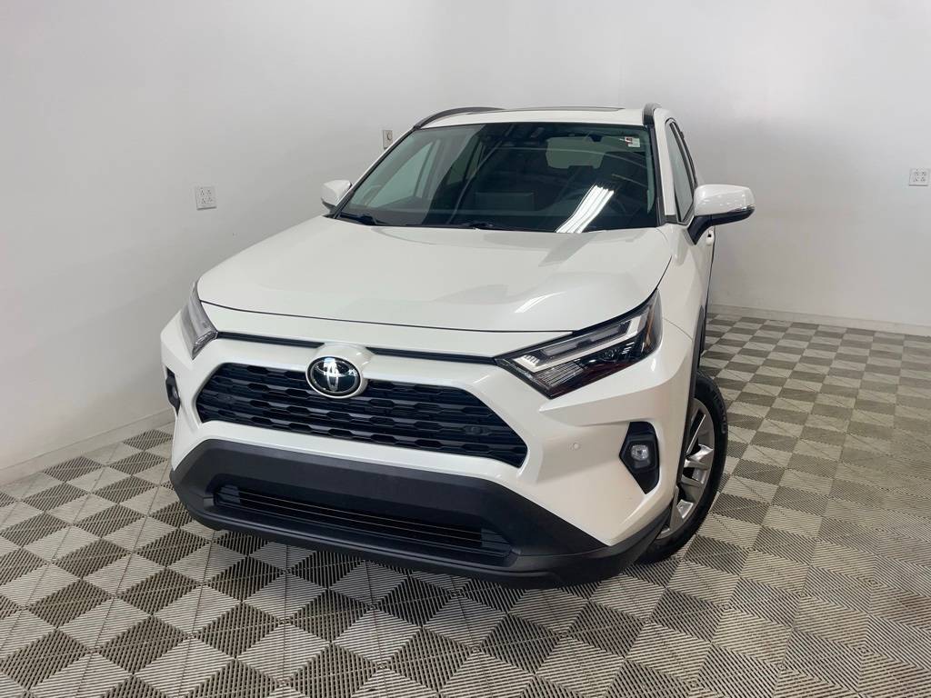 2022 Toyota RAV4 XLE Premium — SUV — 19,876 mi — Brook Park, OH