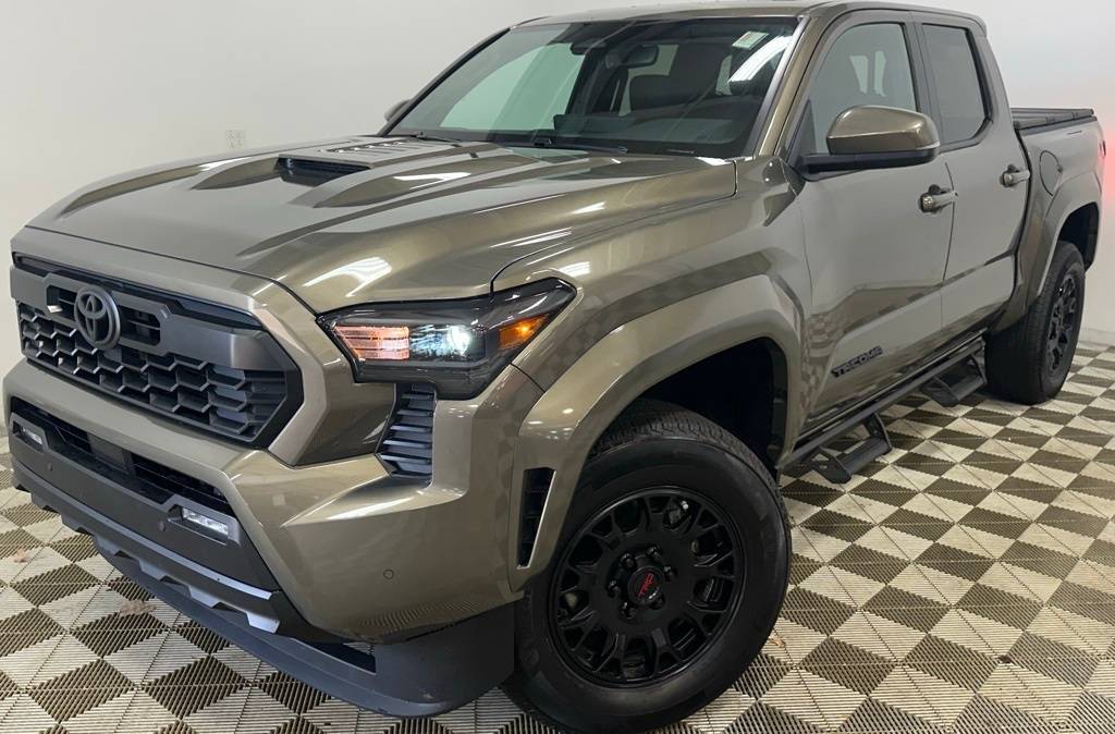 2024 Toyota Tacoma TRD Sport — Pickup Truck — 13,788 mi — Brook Park, OH