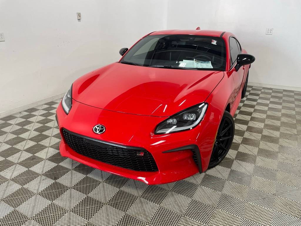 2024 Toyota GR86 Premium — Coupe — 1,165 mi — Brook Park, OH
