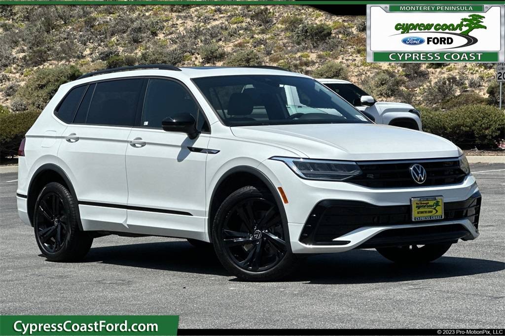2023 Volkswagen Tiguan SE R-Line Black — SUV — 19,749 mi — Seaside, CA