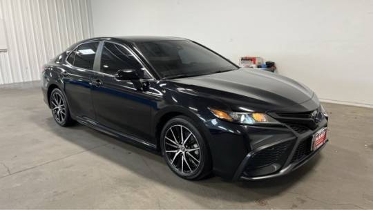 2022 Toyota Camry SE — Sedan — 43,114 mi — Santa Rosa, CA