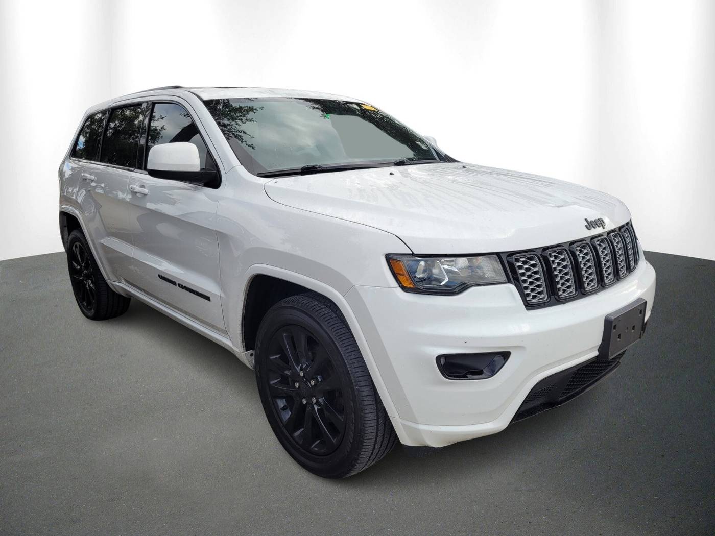 2019 Jeep Grand Cherokee Altitude — SUV — 95,994 mi — Lutz, FL