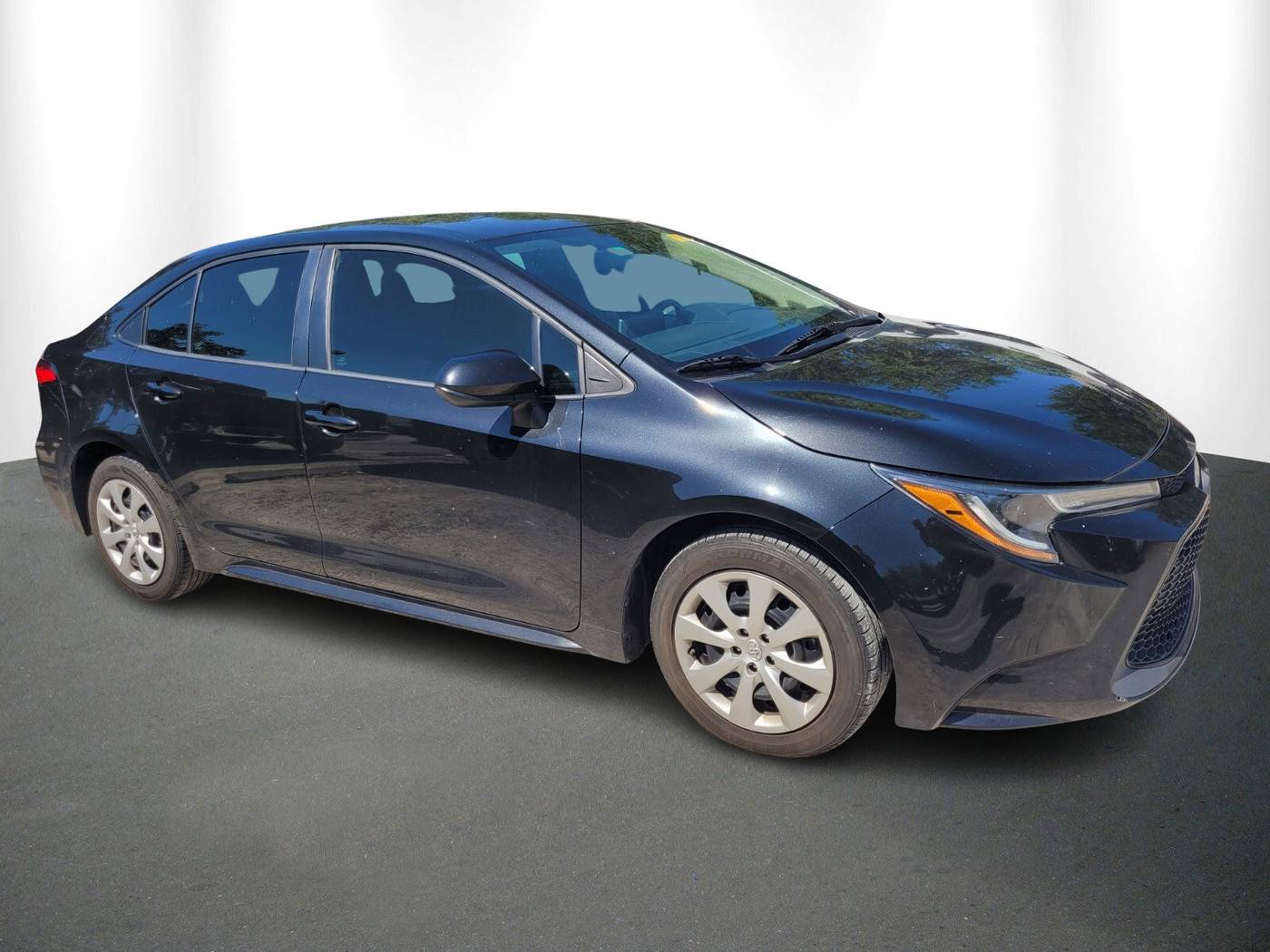 2021 Toyota Corolla LE — Sedan — 75,504 mi — Lutz, FL