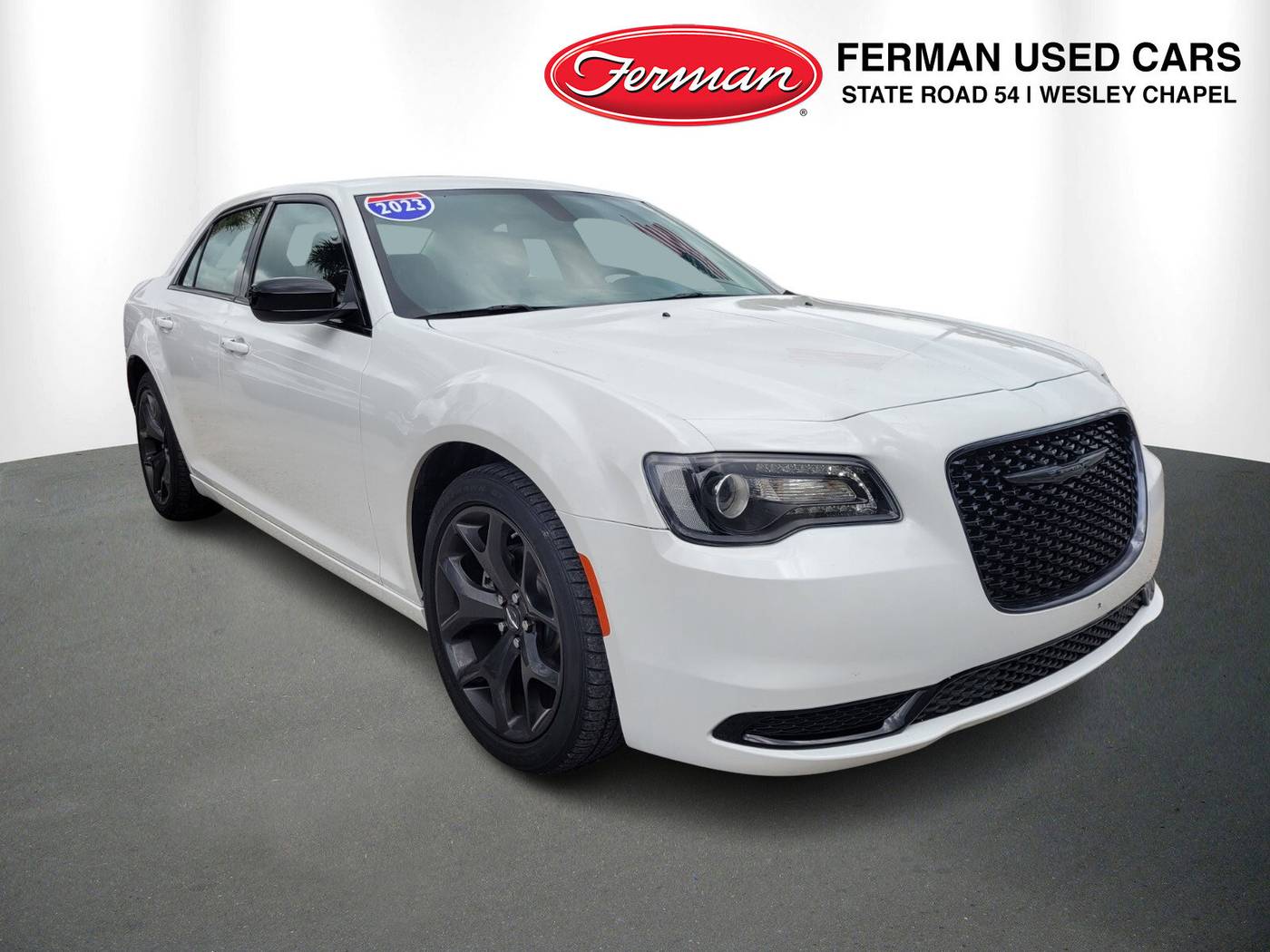 2023 Chrysler 300 Touring — Sedan — 17,687 mi — Lutz, FL