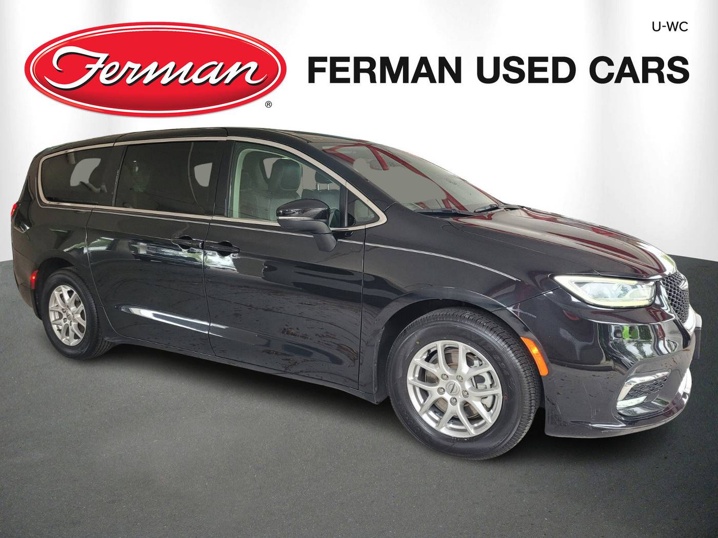 2023 Chrysler Pacifica Touring L — Minivan — 51,380 mi — Lutz, FL