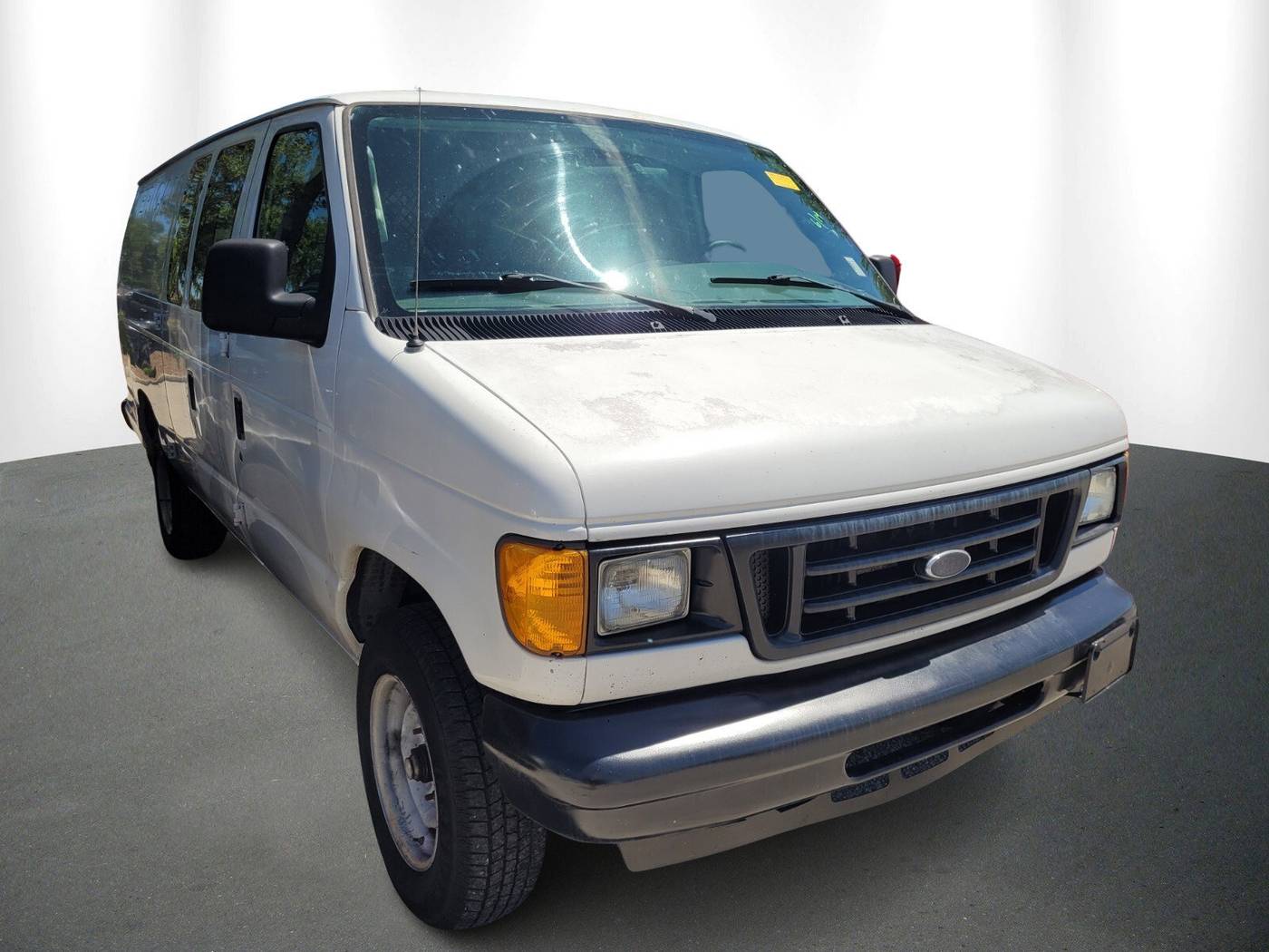 2005 Ford Econoline Cargo Van E-250 Super Duty — Cargo Van — 123,207 mi — Lutz, FL