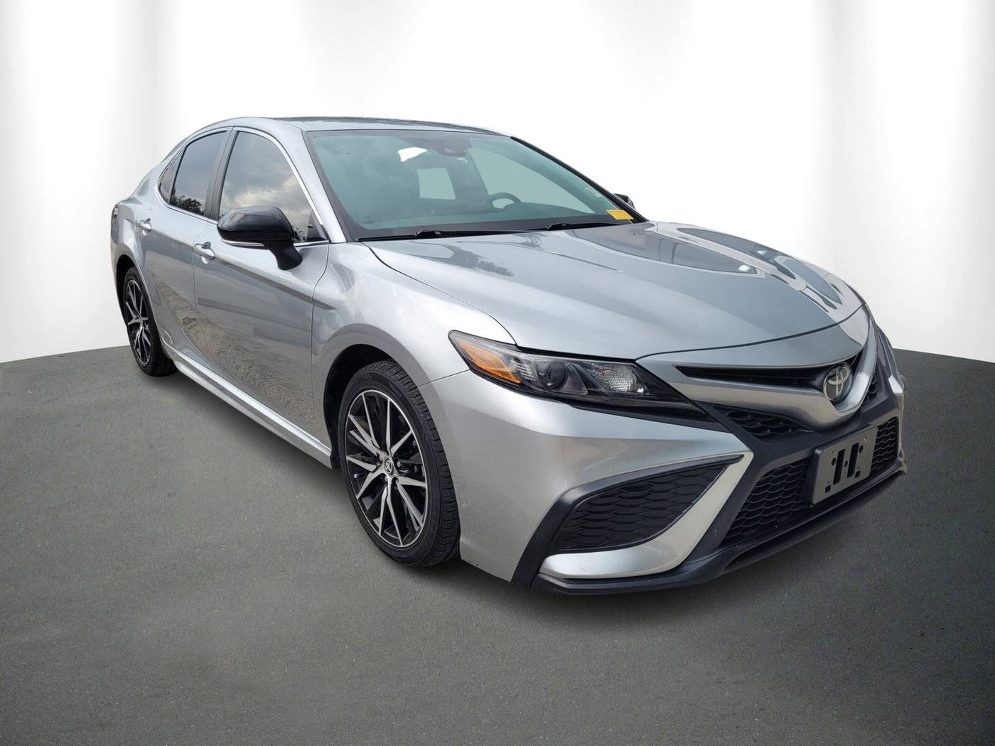2023 Toyota Camry SE Nightshade — Sedan — 49,204 mi — Lutz, FL