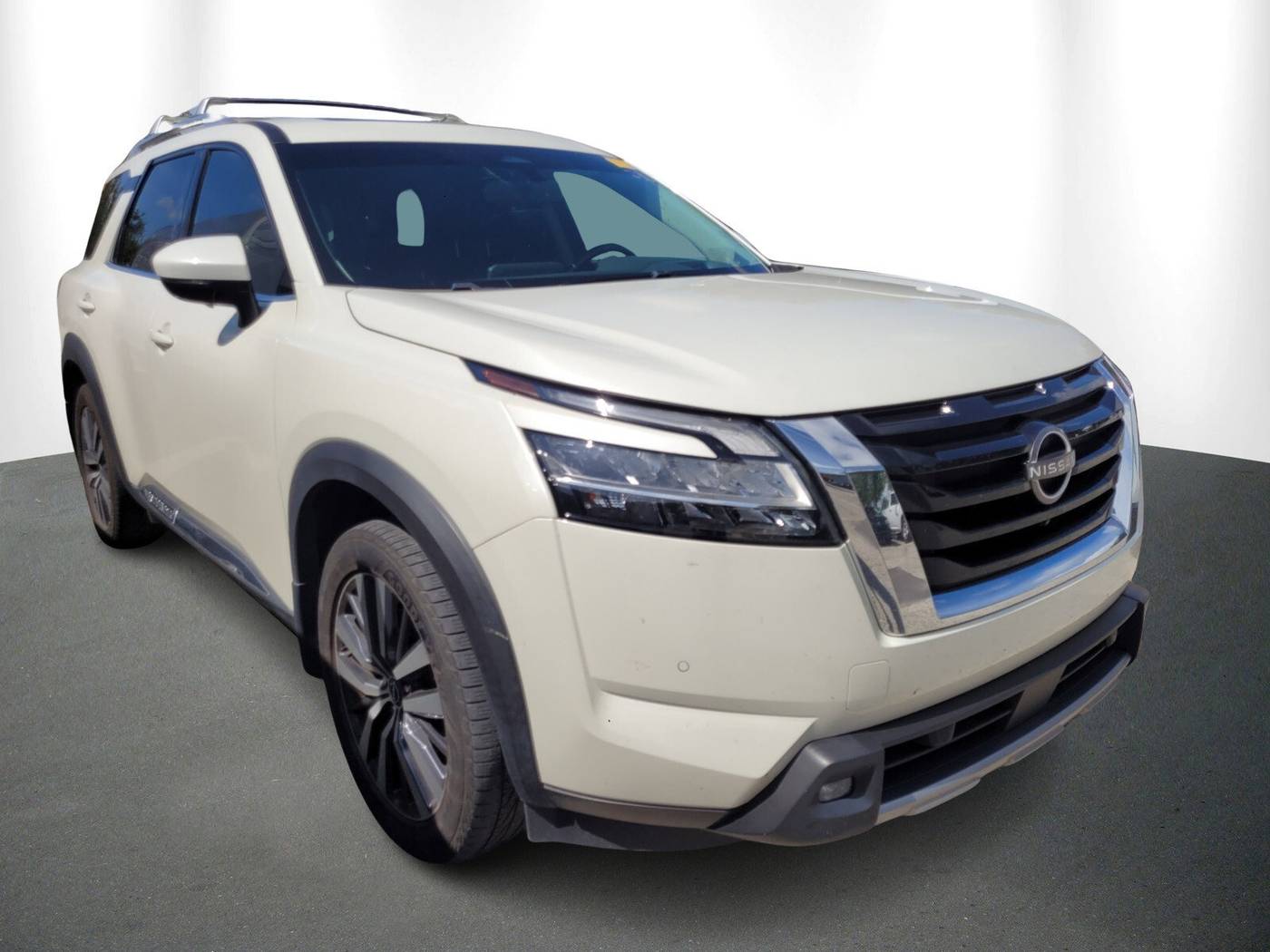 2022 Nissan Pathfinder Platinum — SUV — 68,543 mi — Lutz, FL