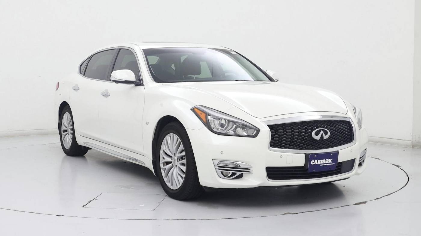 2016 INFINITI Q70L 3.7 — Sedan — 29,356 mi — Inglewood, CA