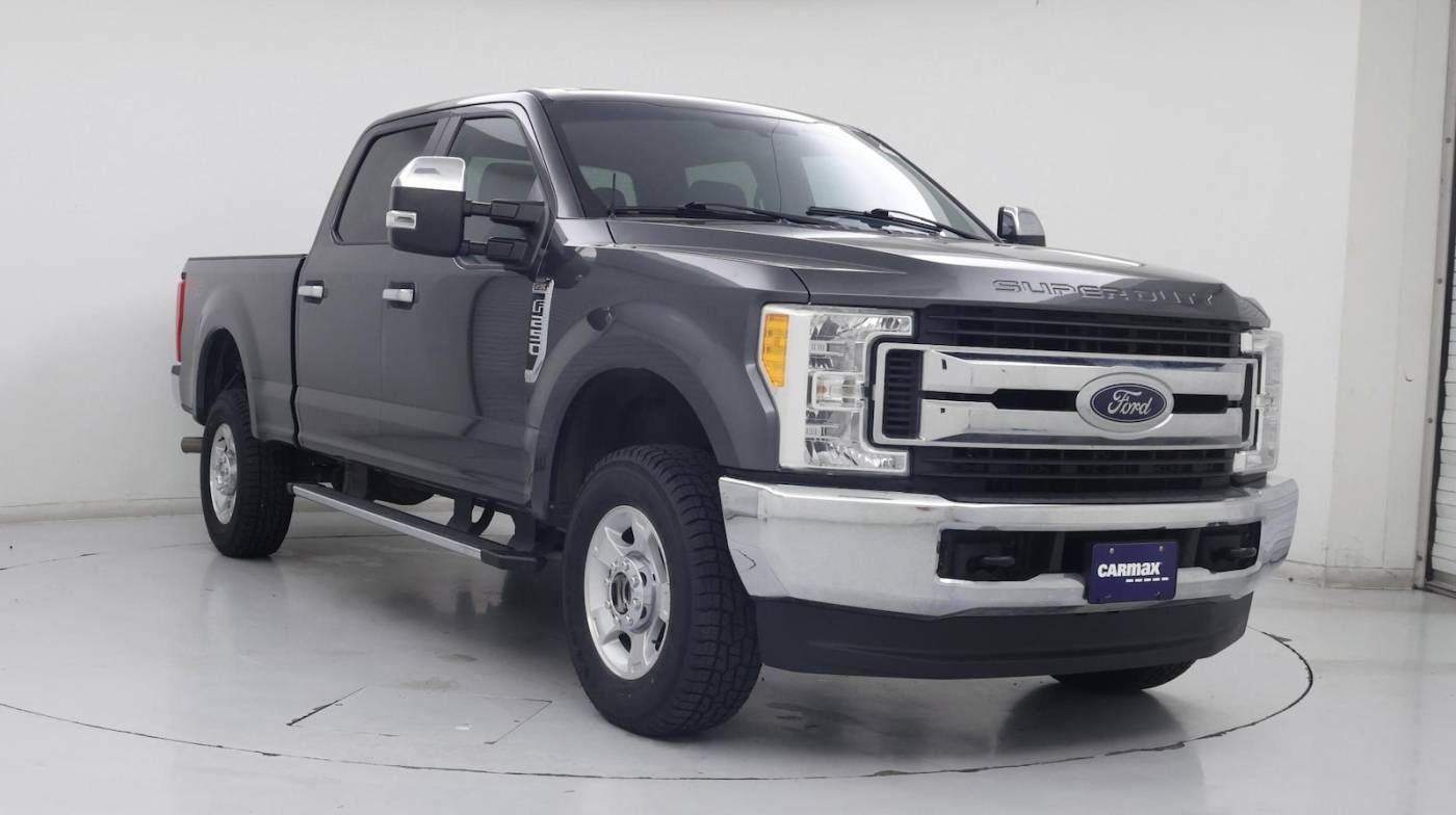 2017 Ford Super Duty F-250 XL — Pickup Truck — 105,046 mi — Richmond, TX