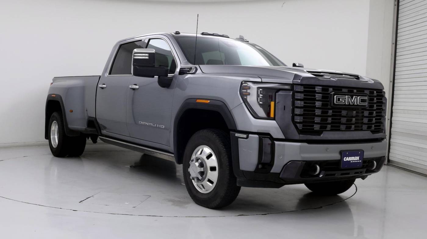 2024 GMC Sierra 3500HD Denali Ultimate — Pickup Truck — 16,330 mi — Richmond, TX