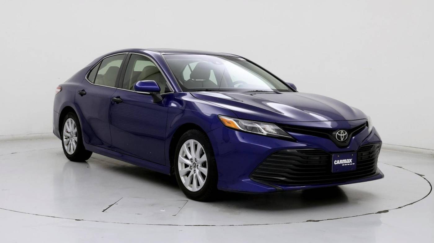 2018 Toyota Camry LE — Sedan — 19,868 mi — Richmond, TX