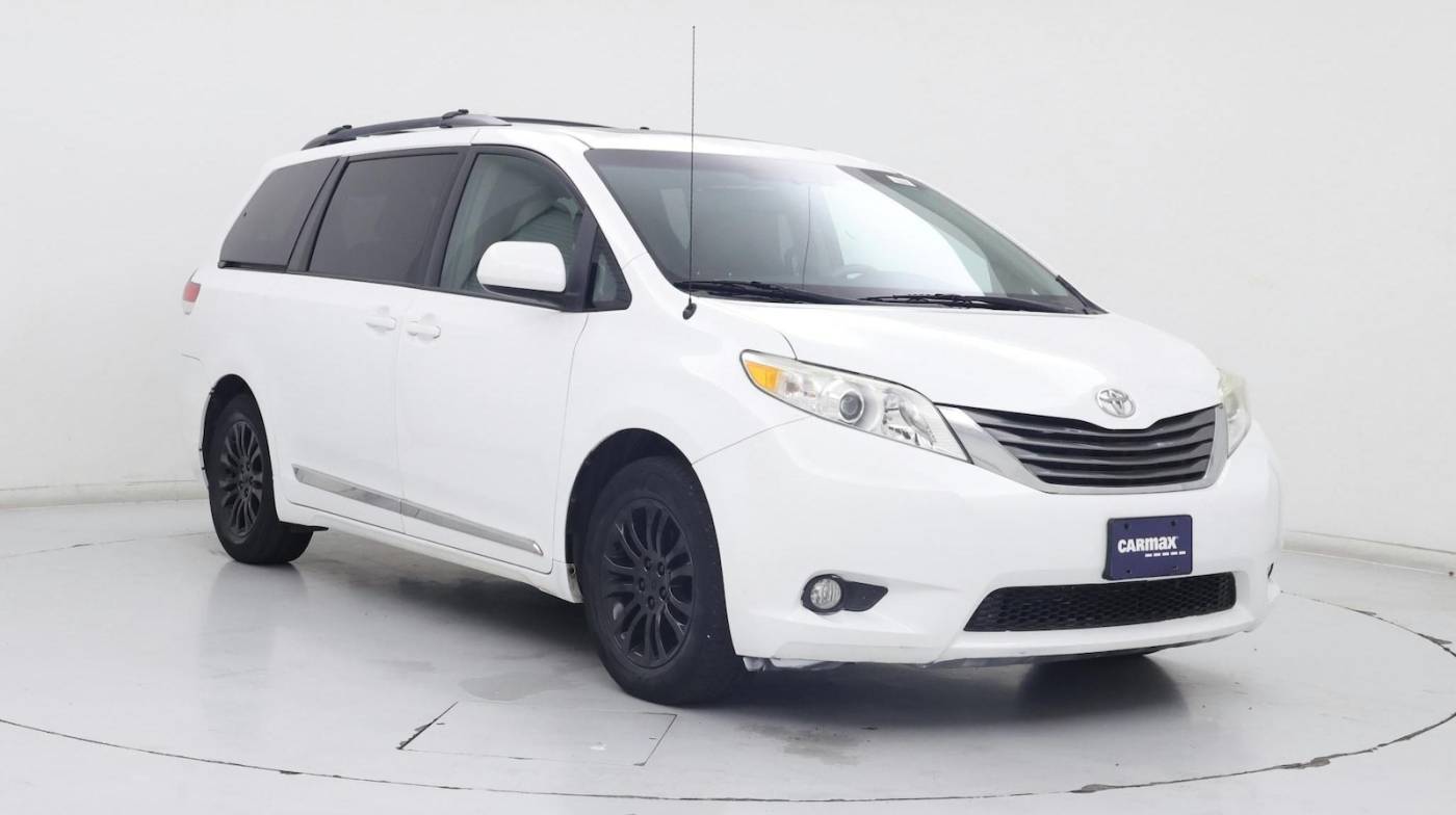 2013 Toyota Sienna XLE — Minivan — 86,316 mi — Richmond, TX